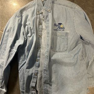 VINTAGE Lightweight Jean Shirt- Long sleeve size large